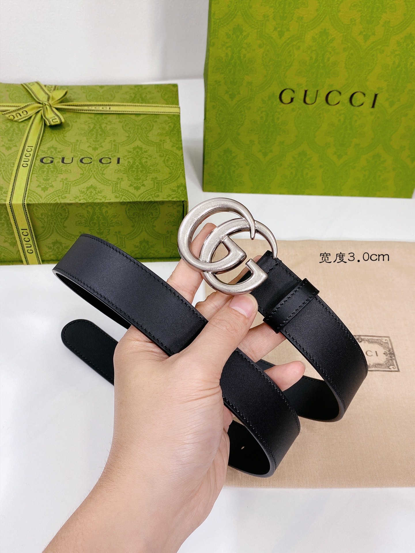 Gucci belt