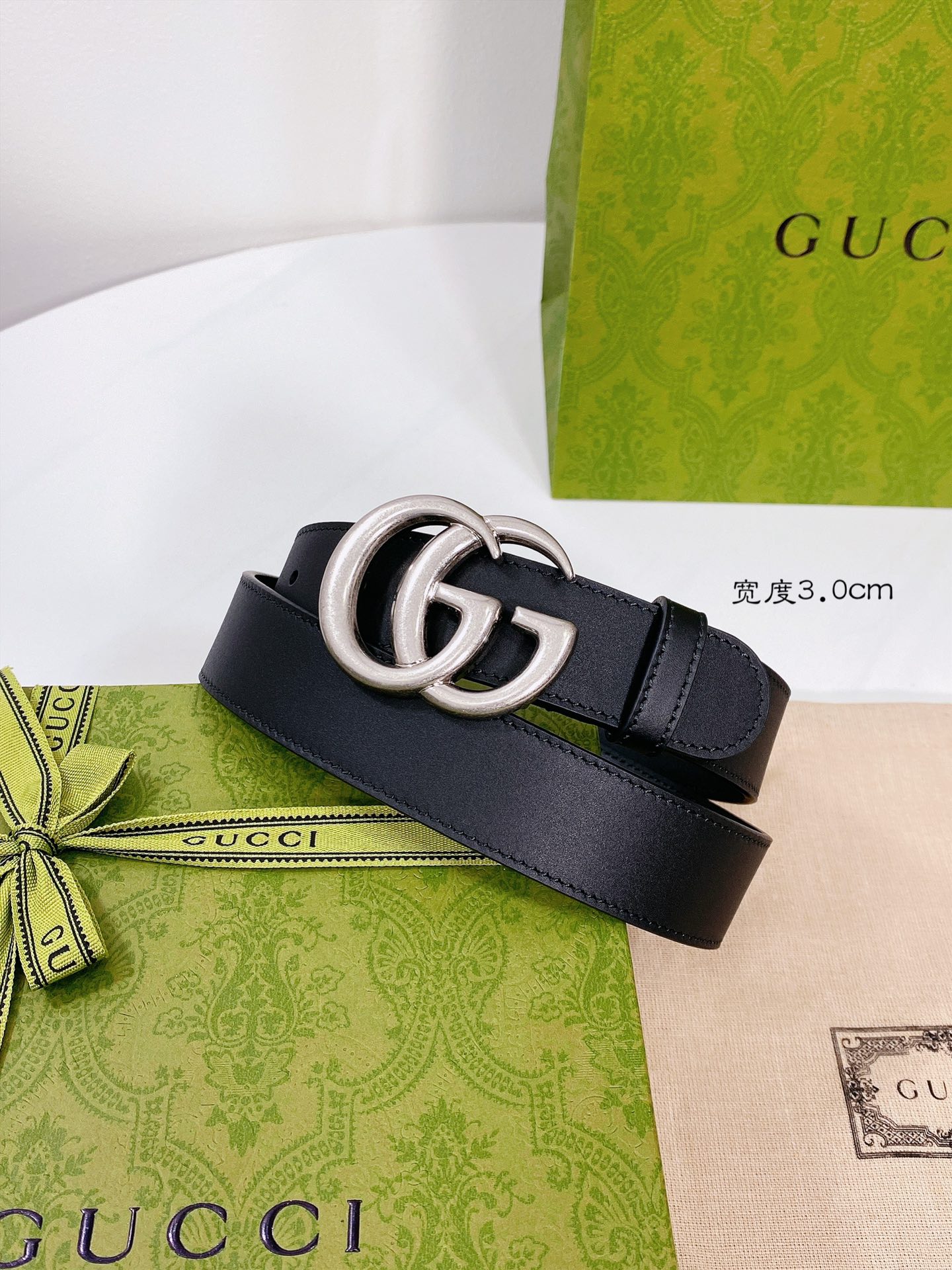 Gucci belt
