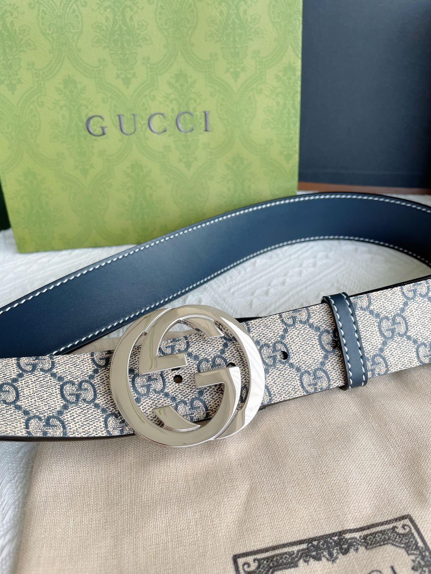 Gucci belt