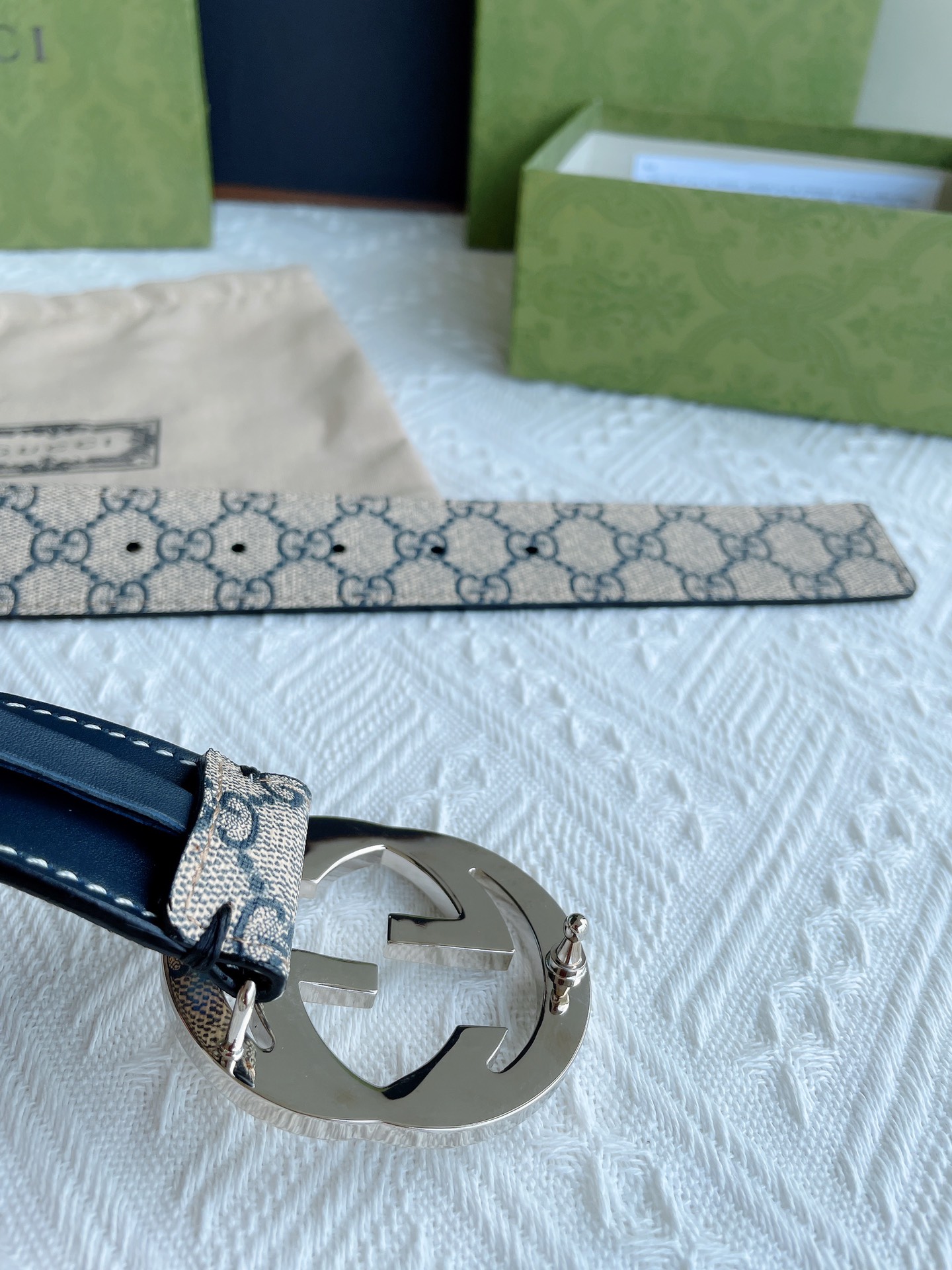 Gucci belt