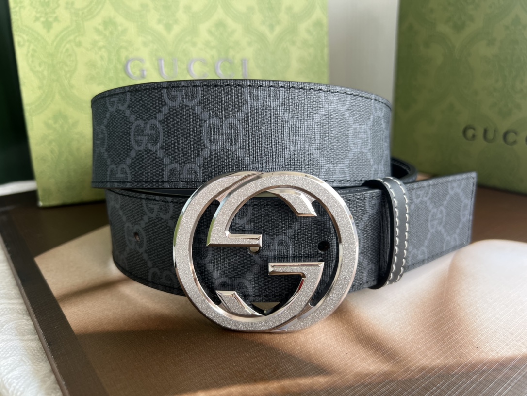 Gucci belt