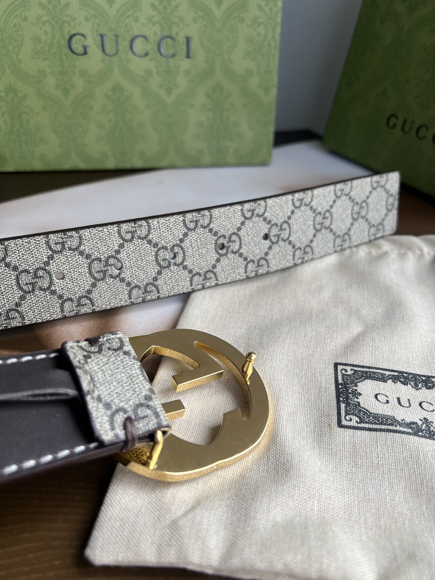 Gucci belt