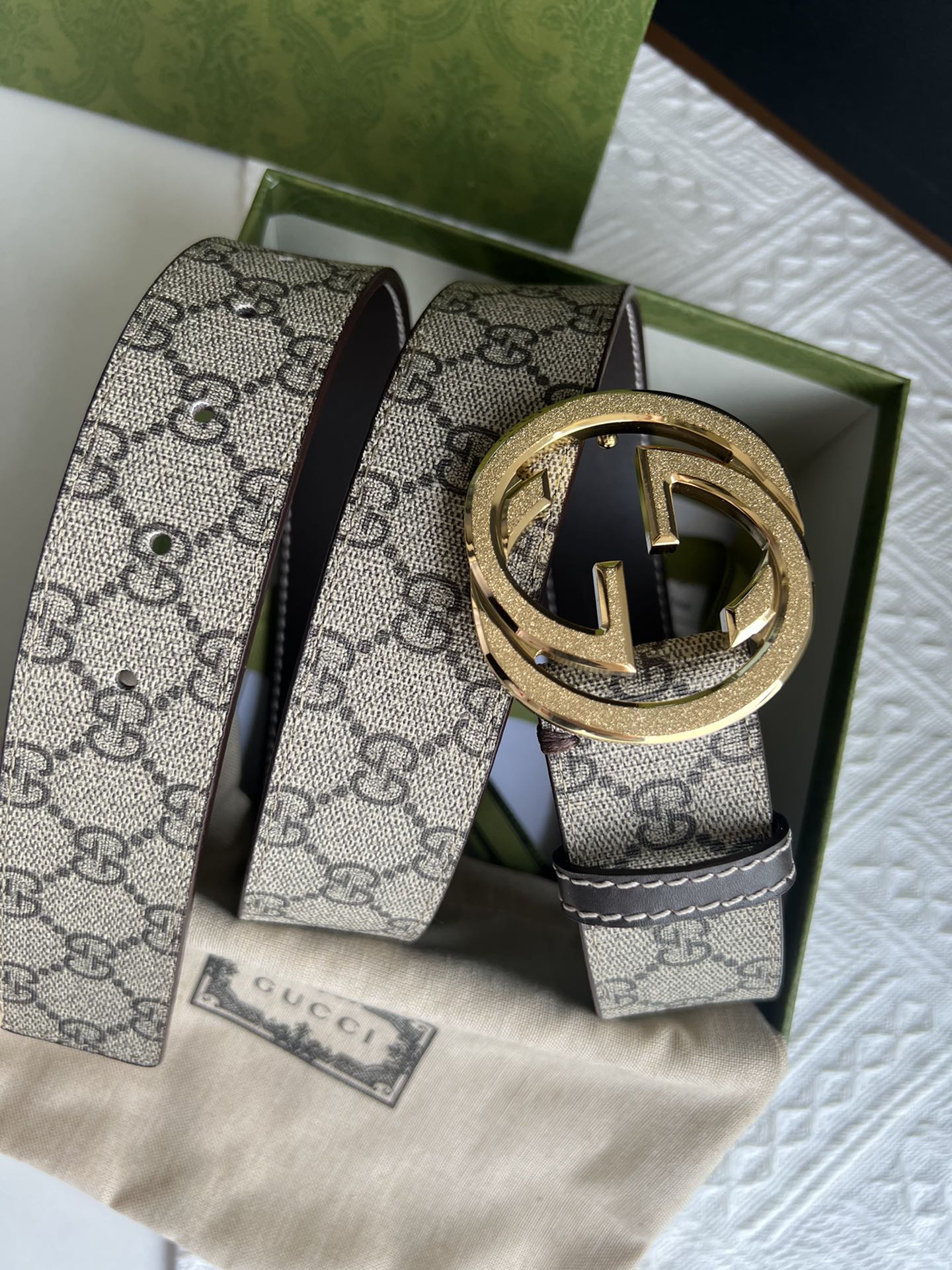 Gucci belt