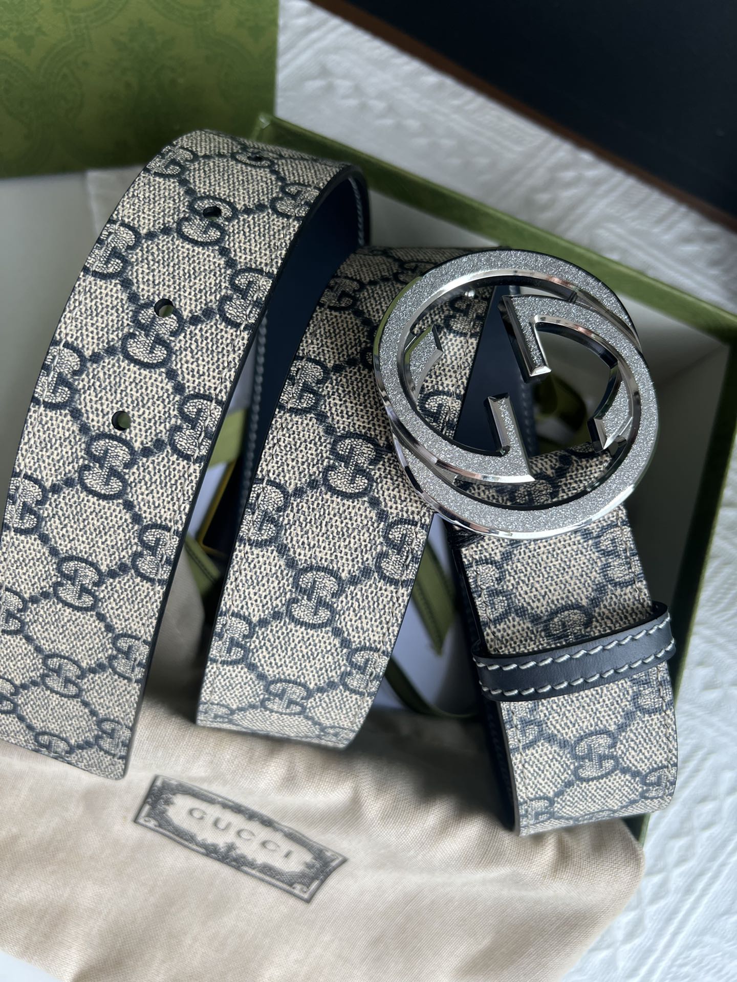 Gucci belt