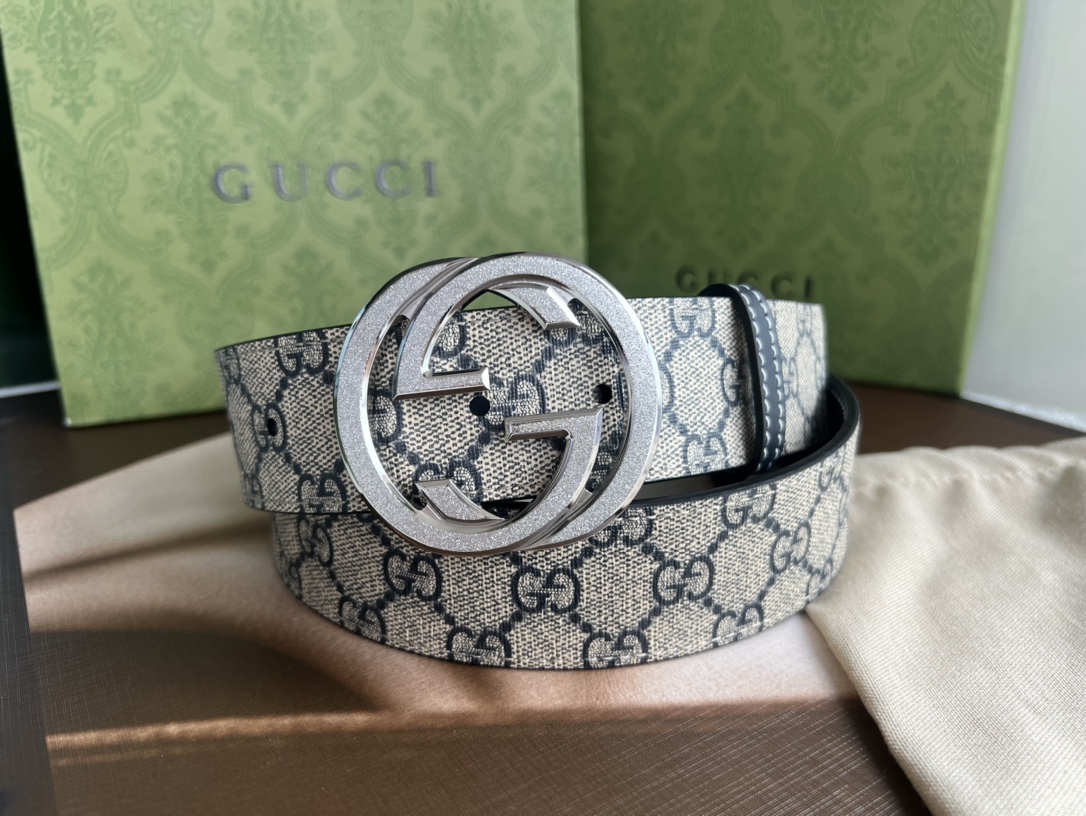 Gucci belt