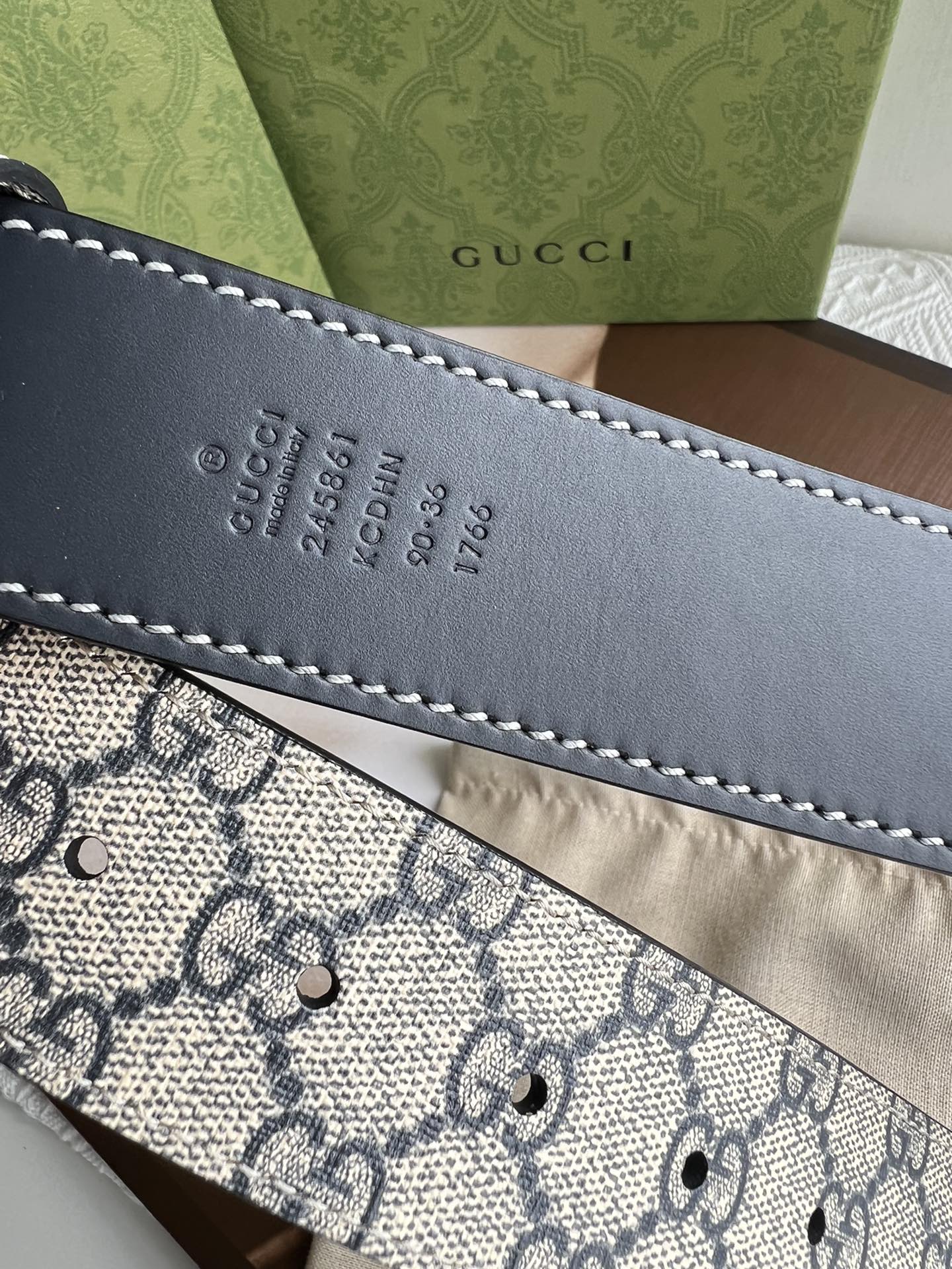 Gucci belt