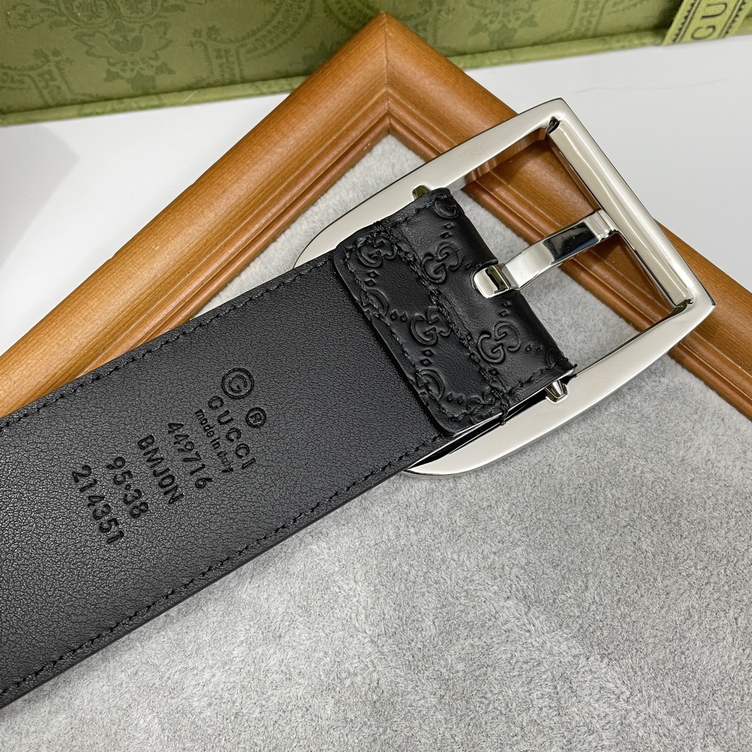 Gucci belt