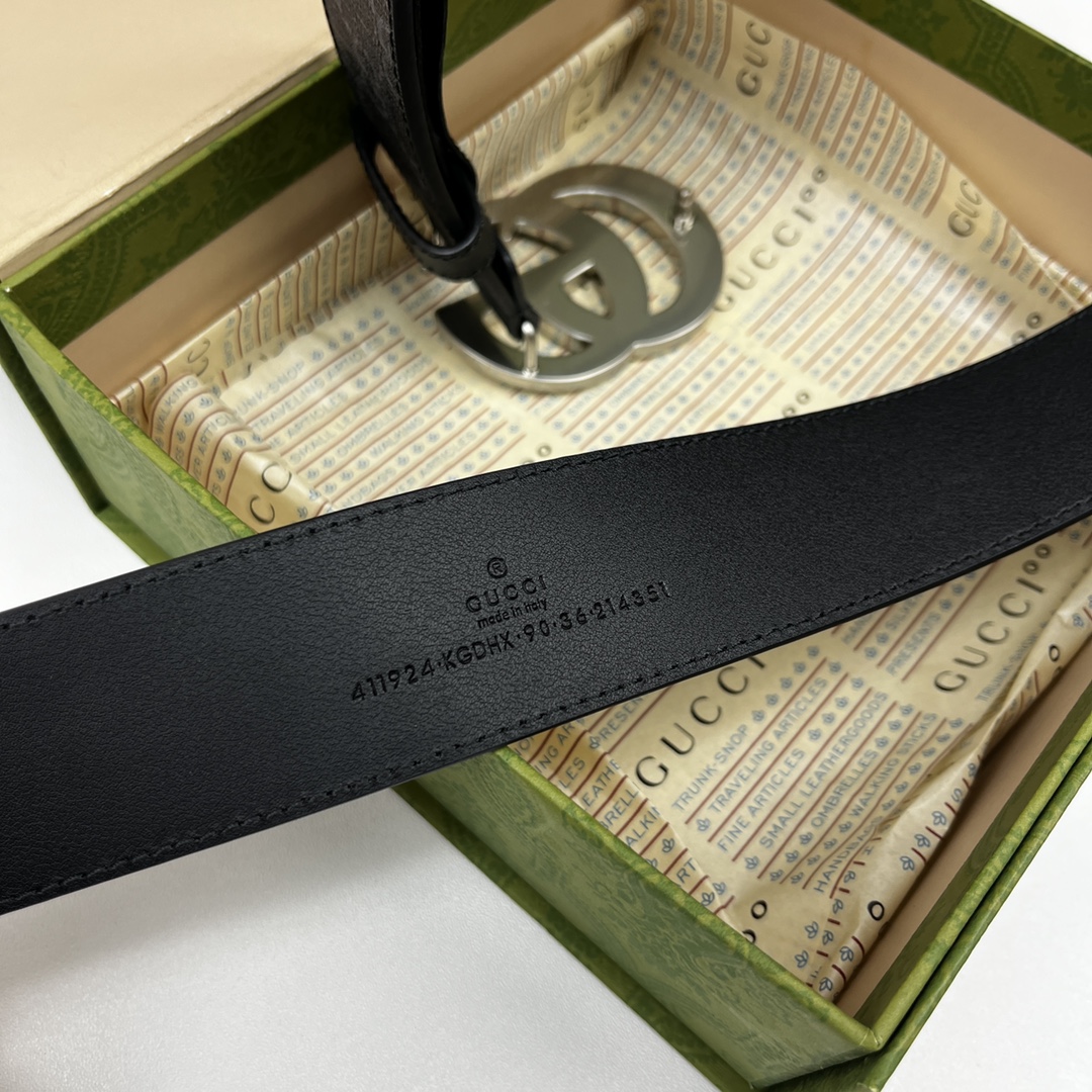 Gucci belt