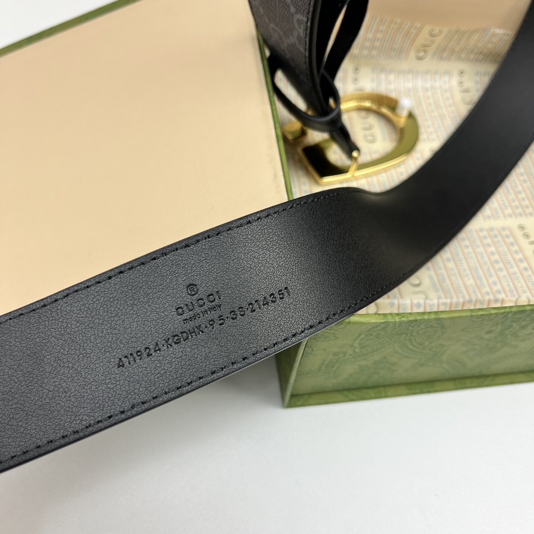 Gucci belt