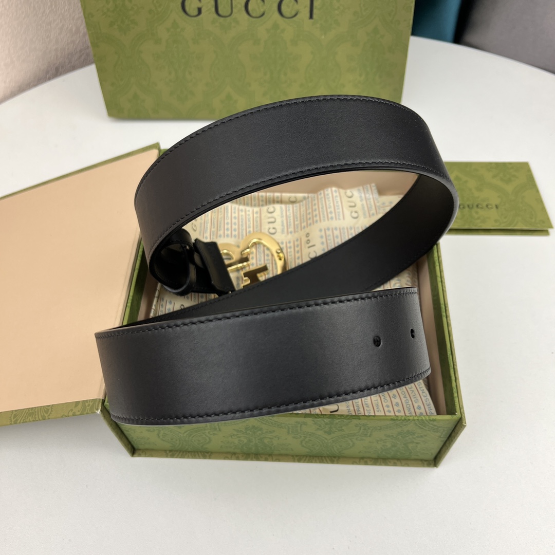 Gucci belt
