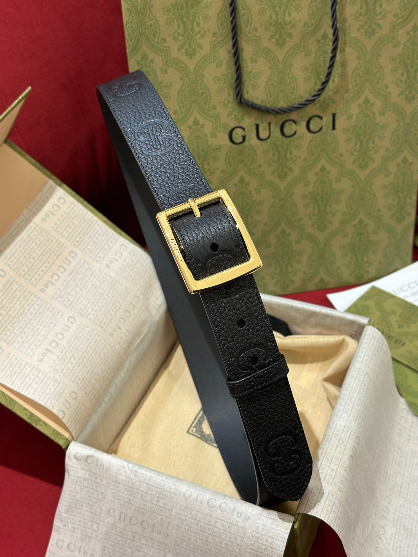 Gucci belt