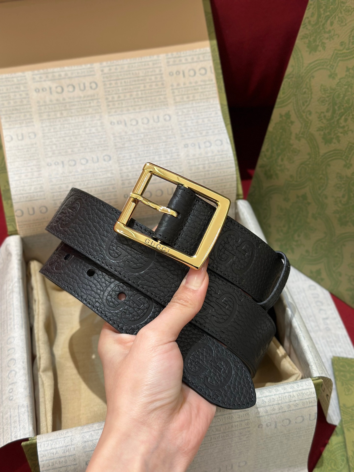 Gucci belt