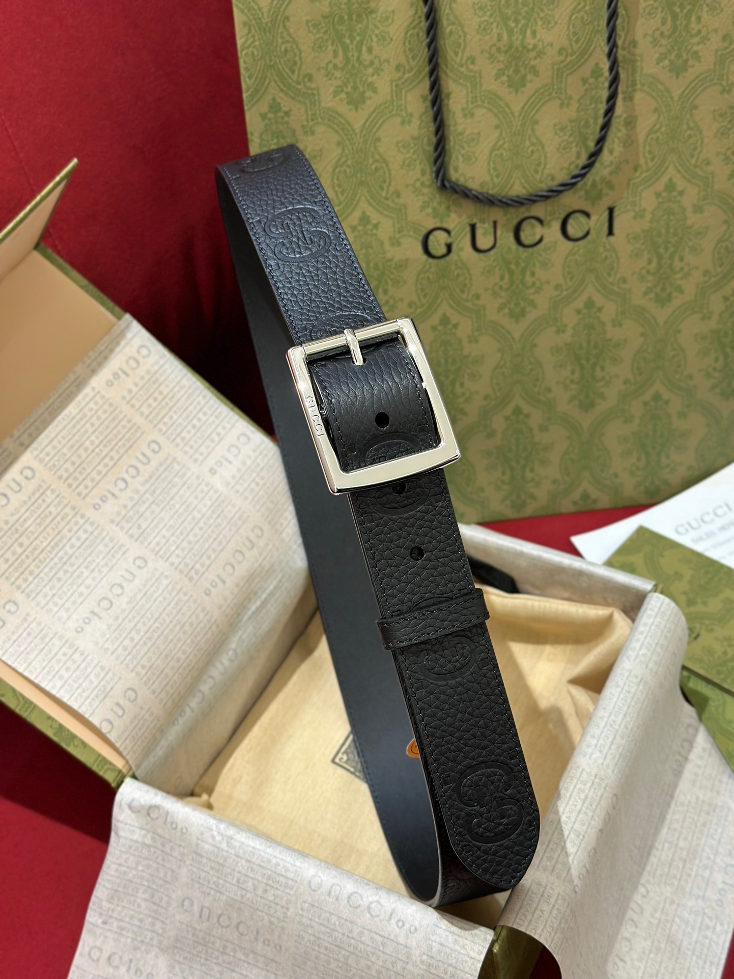 Gucci belt