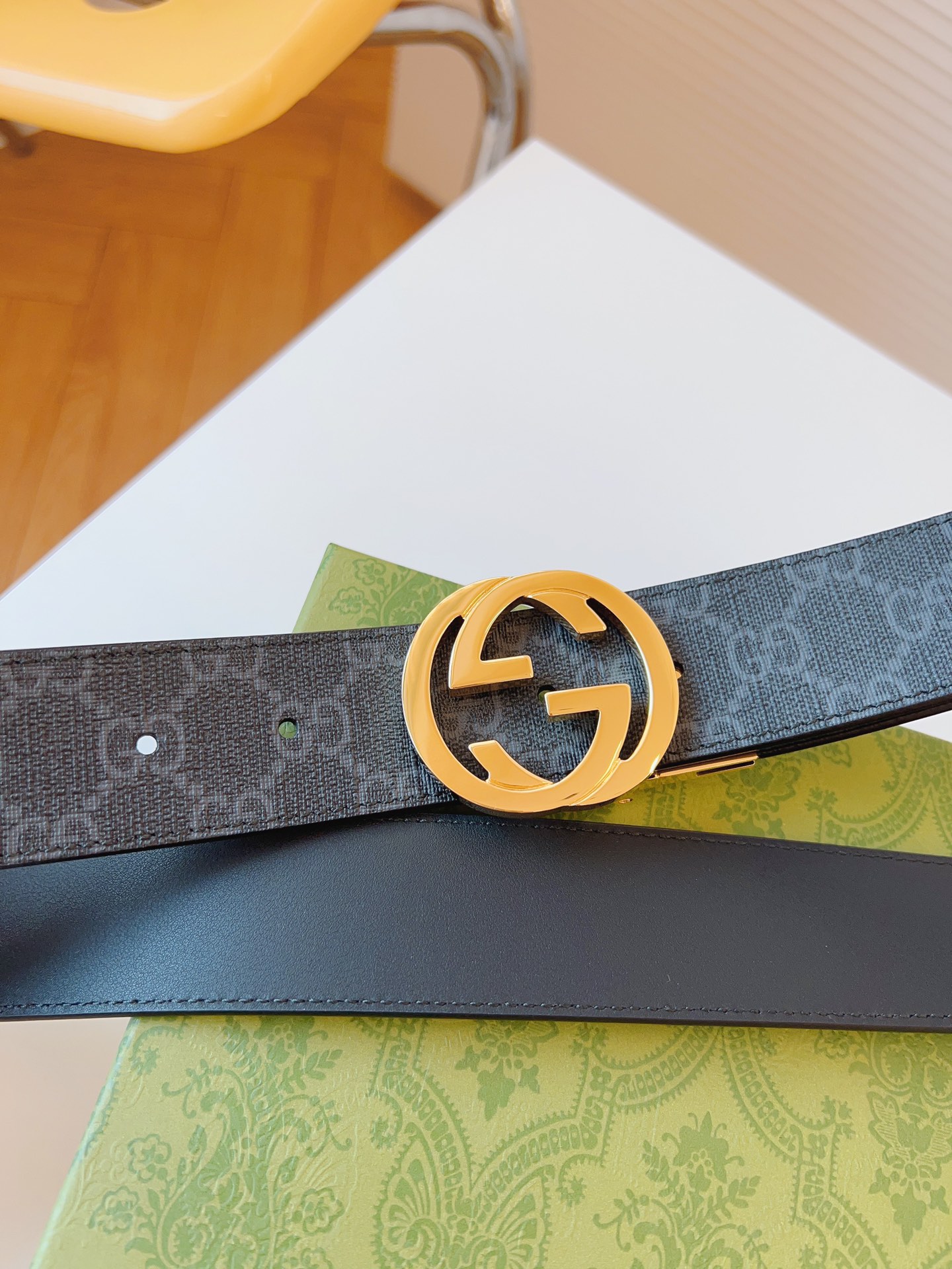 Gucci belt