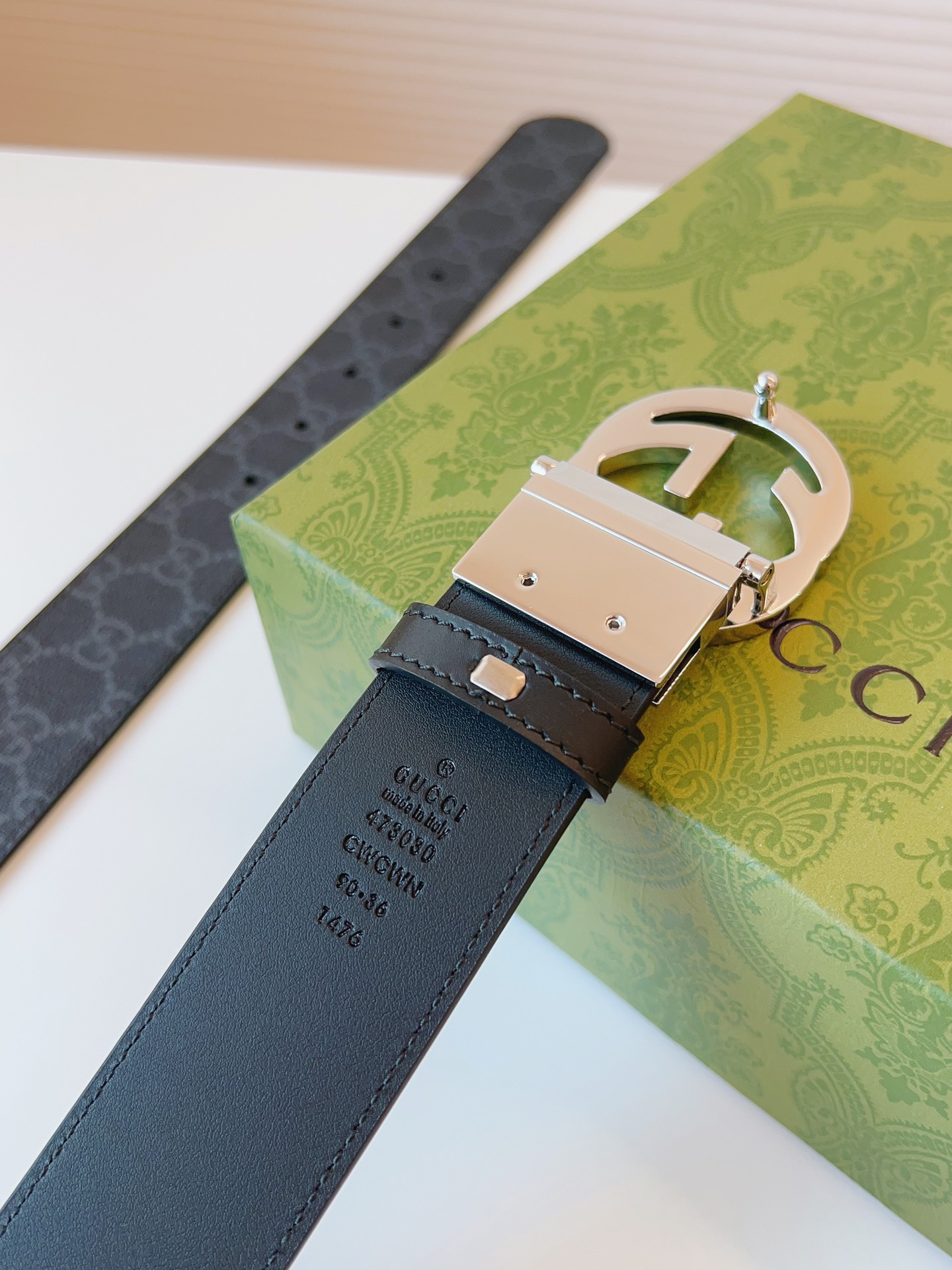 Gucci belt