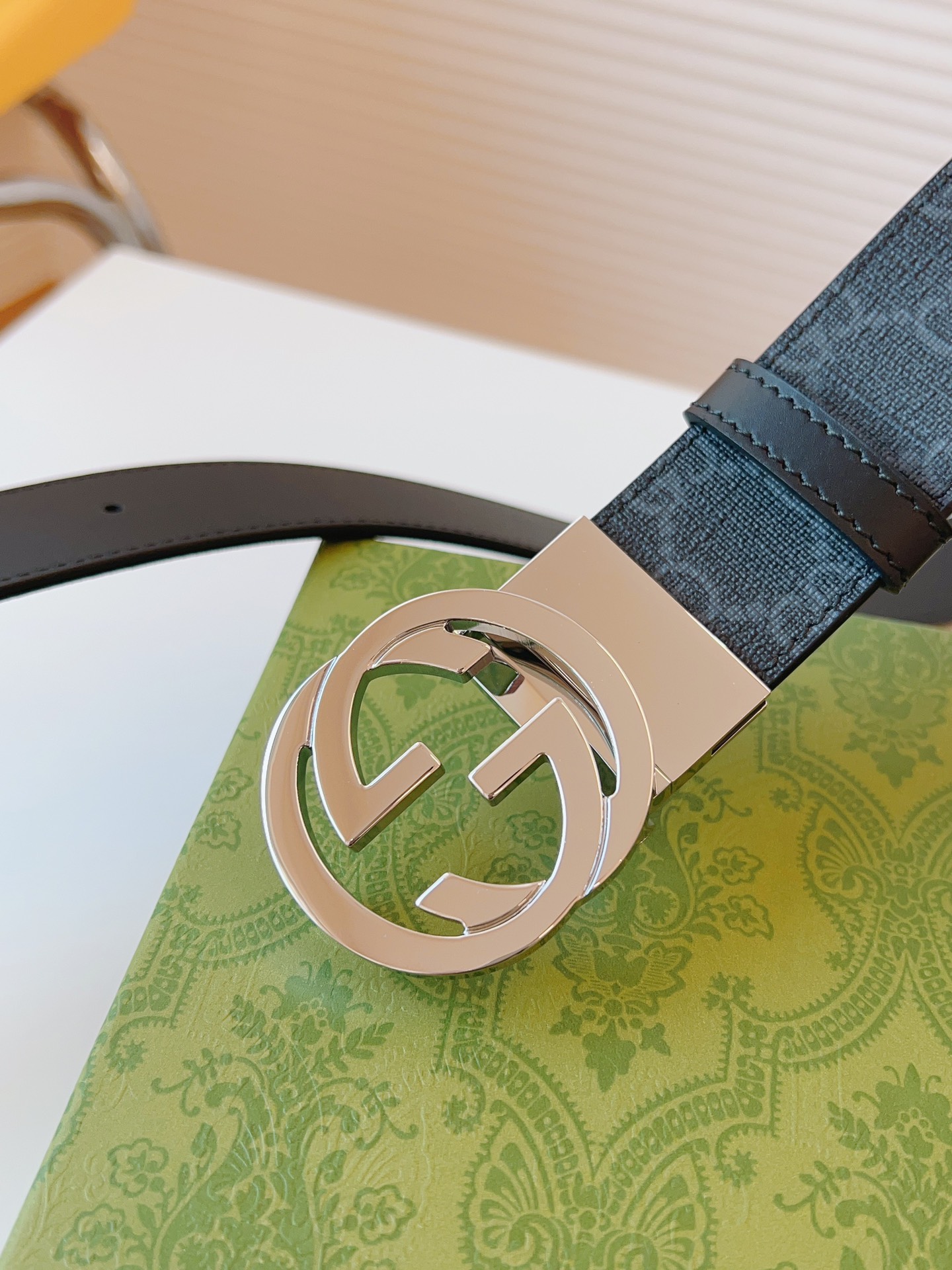 Gucci belt