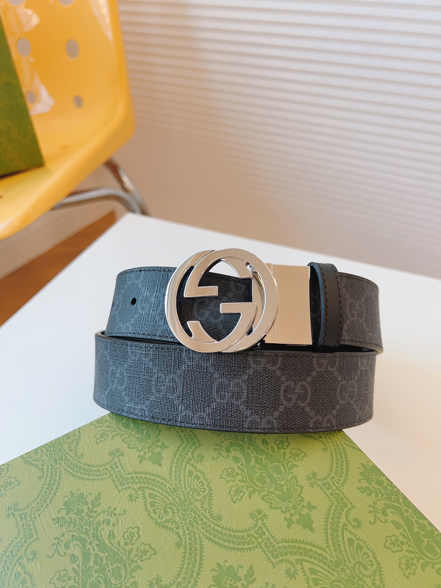 Gucci belt