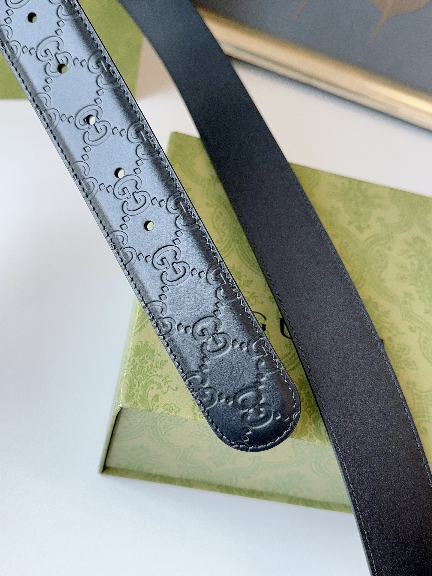 Gucci belt