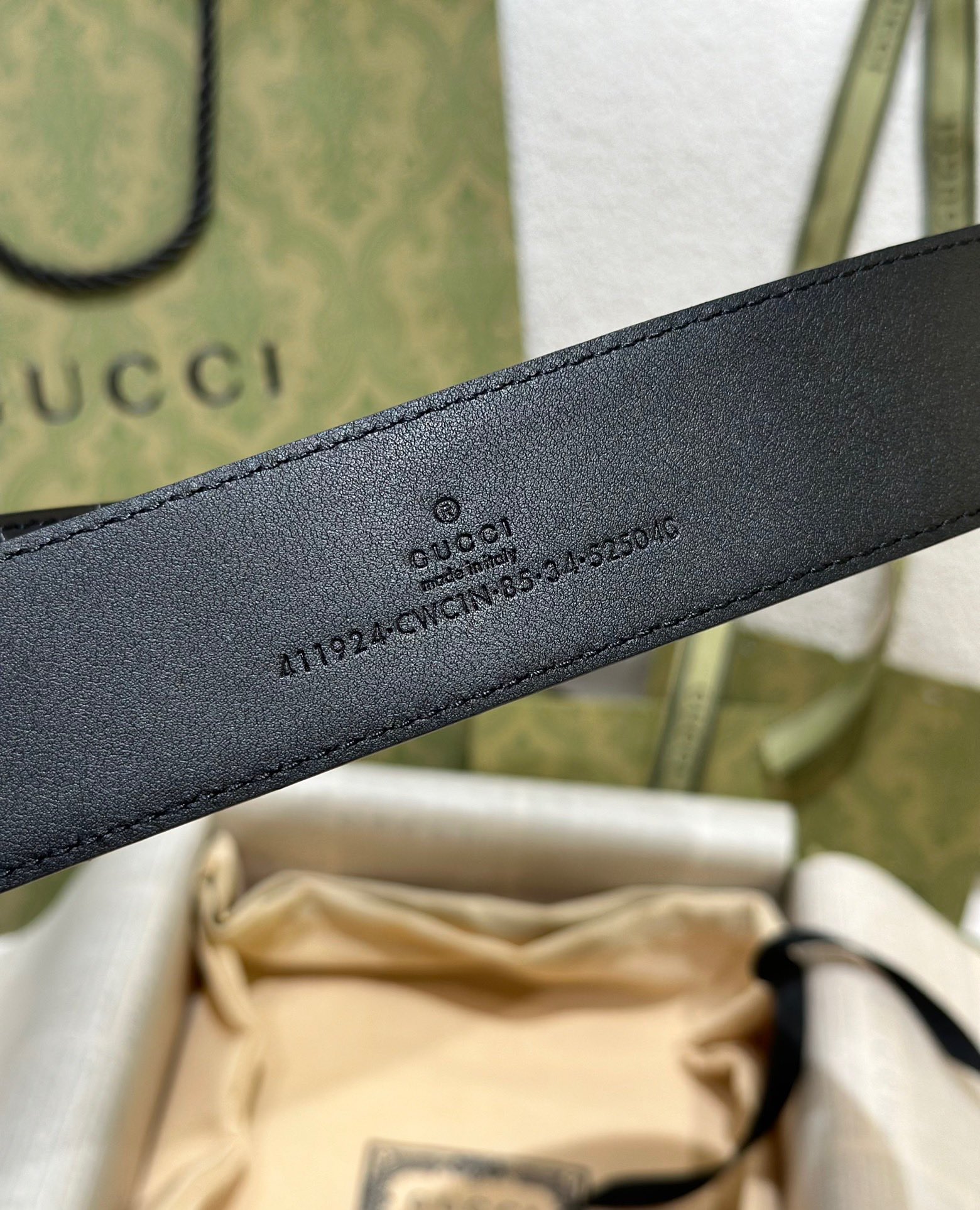 Gucci belt