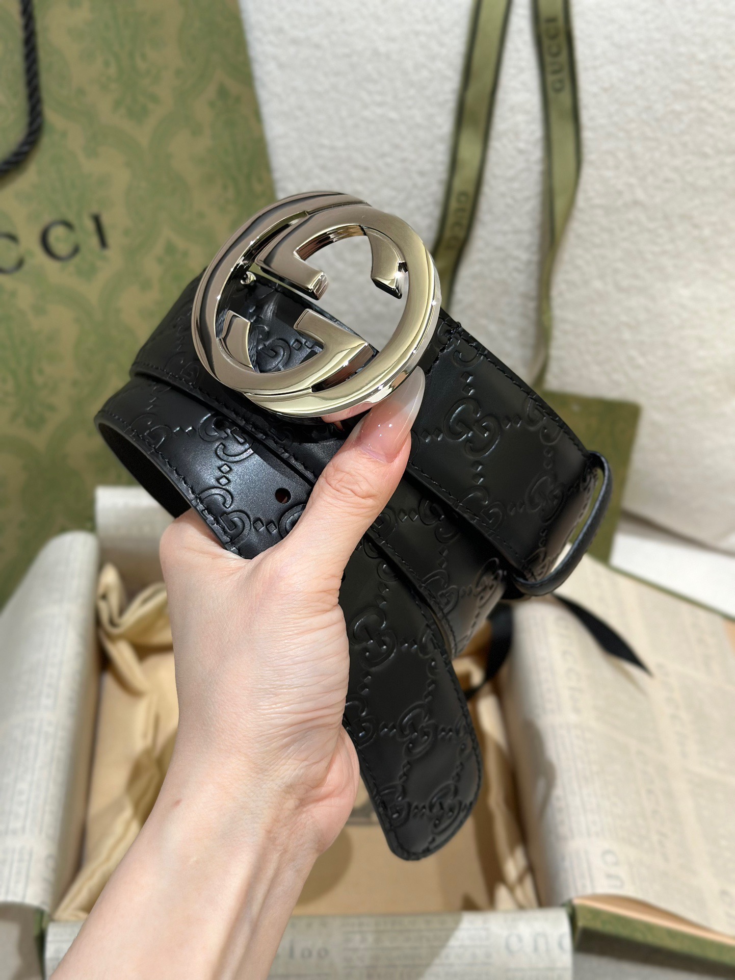 Gucci belt