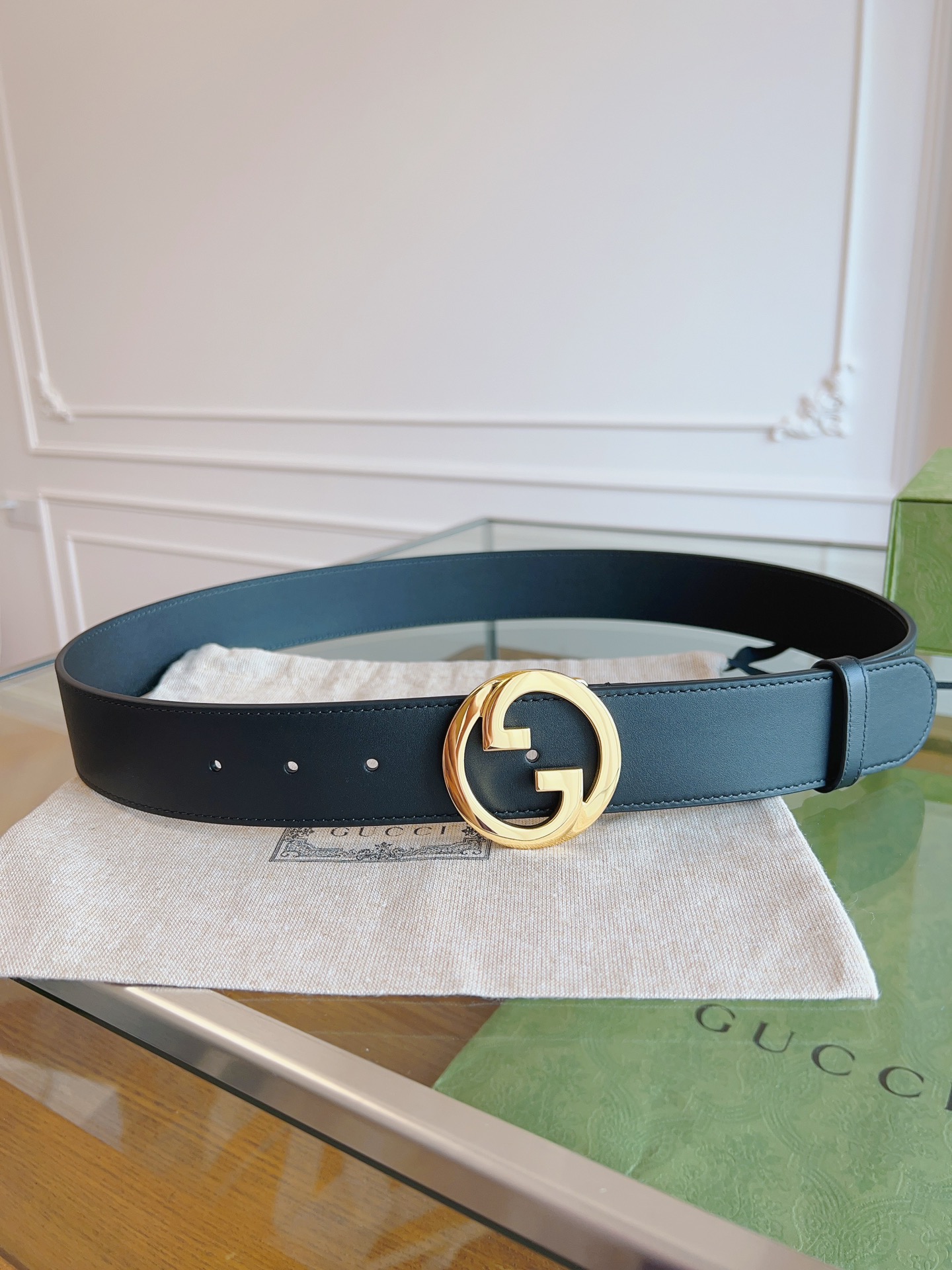 Gucci belt
