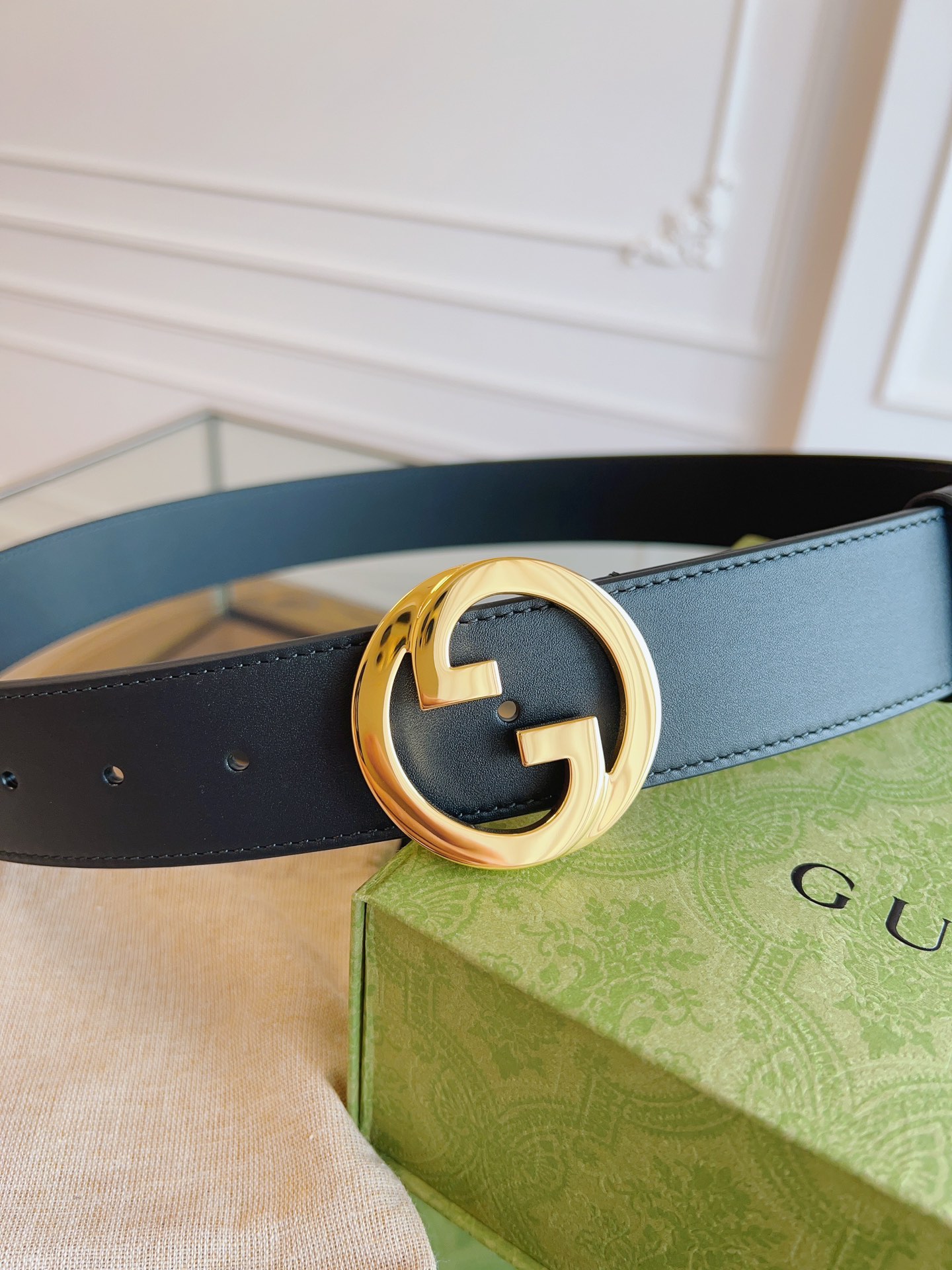 Gucci belt