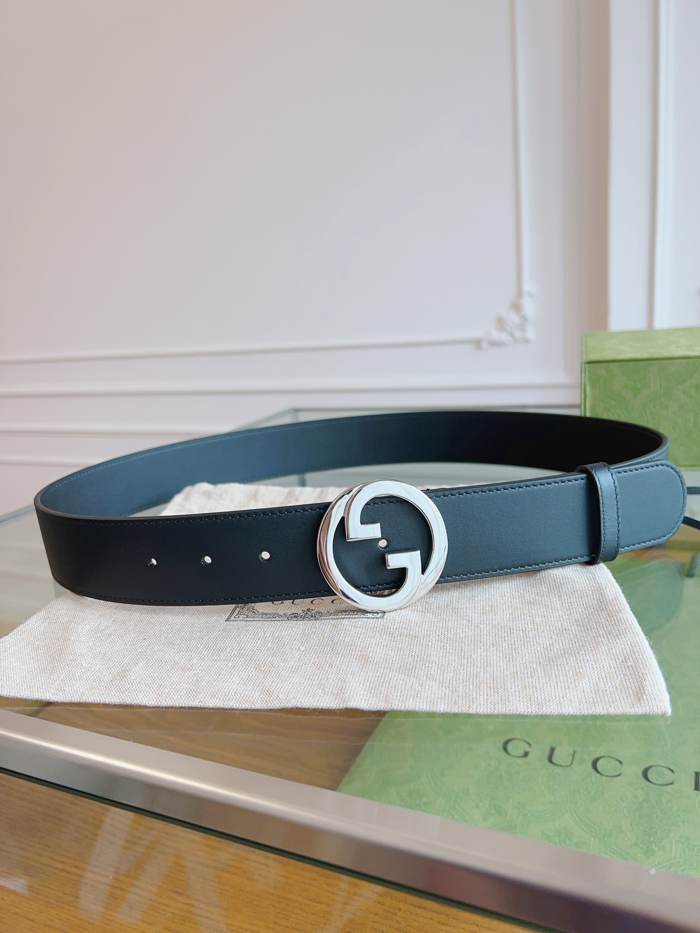 Gucci belt