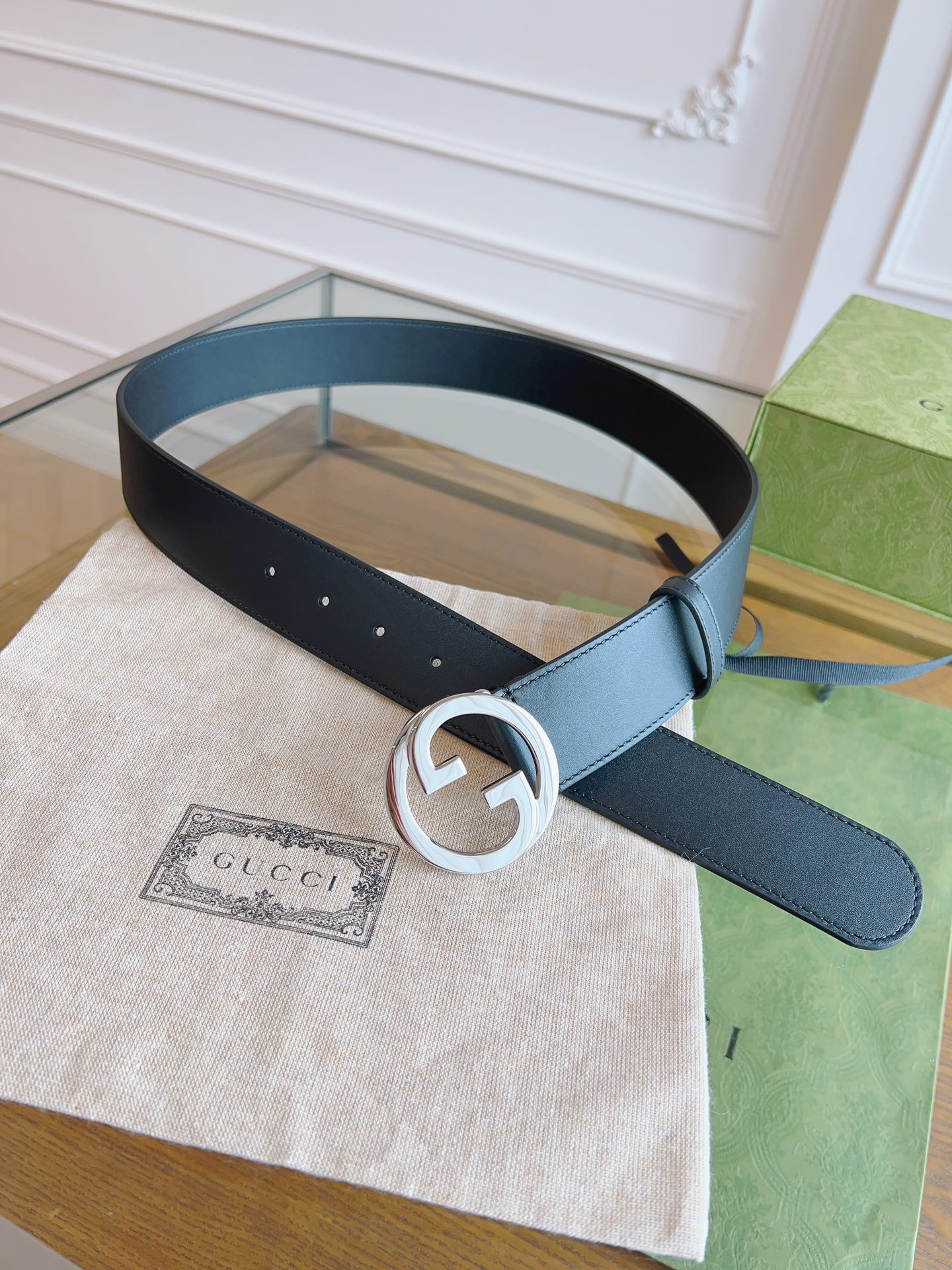 Gucci belt