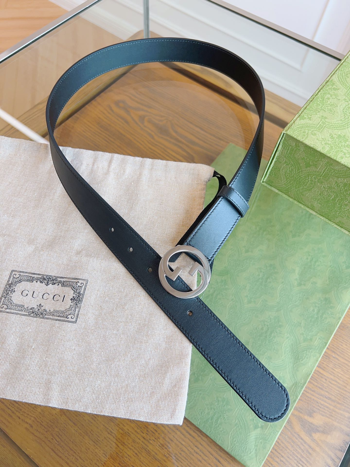 Gucci belt