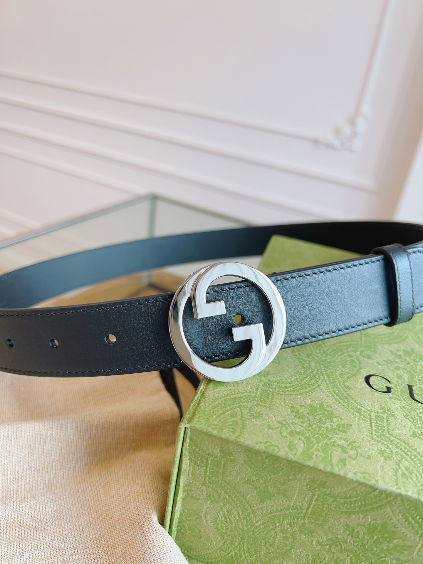 Gucci belt
