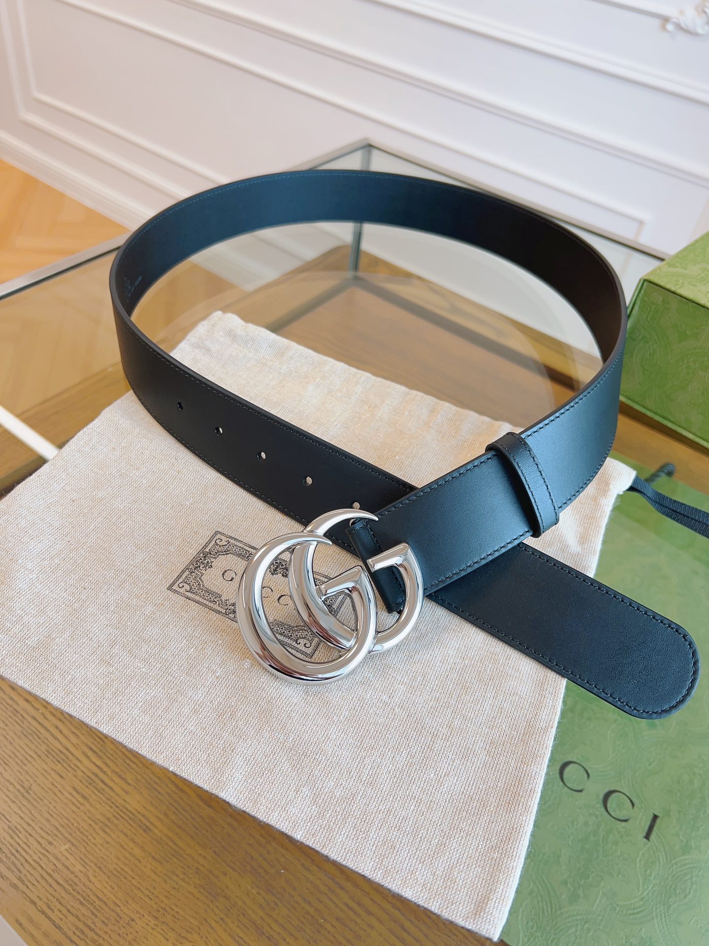 Gucci belt