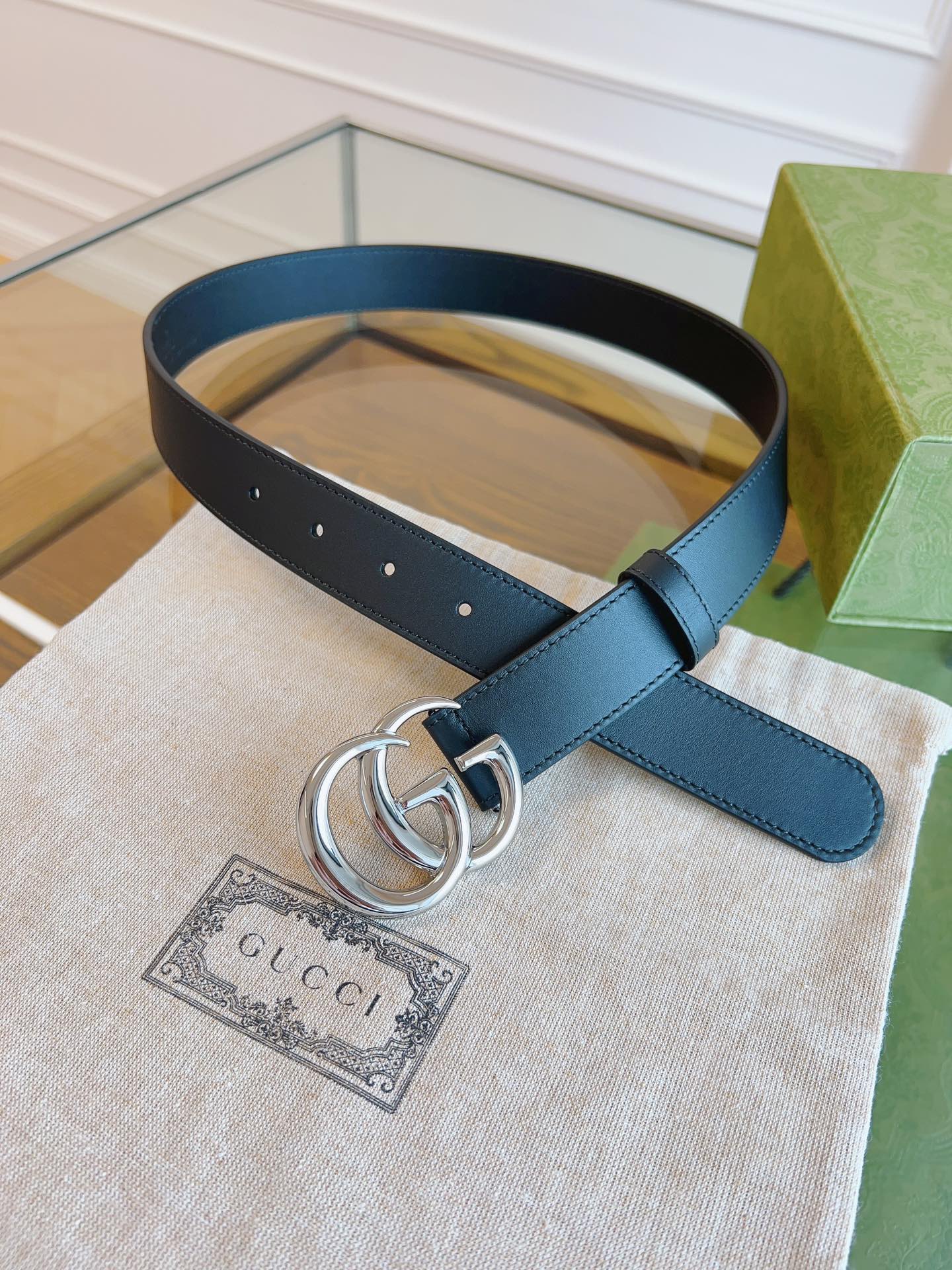 Gucci belt