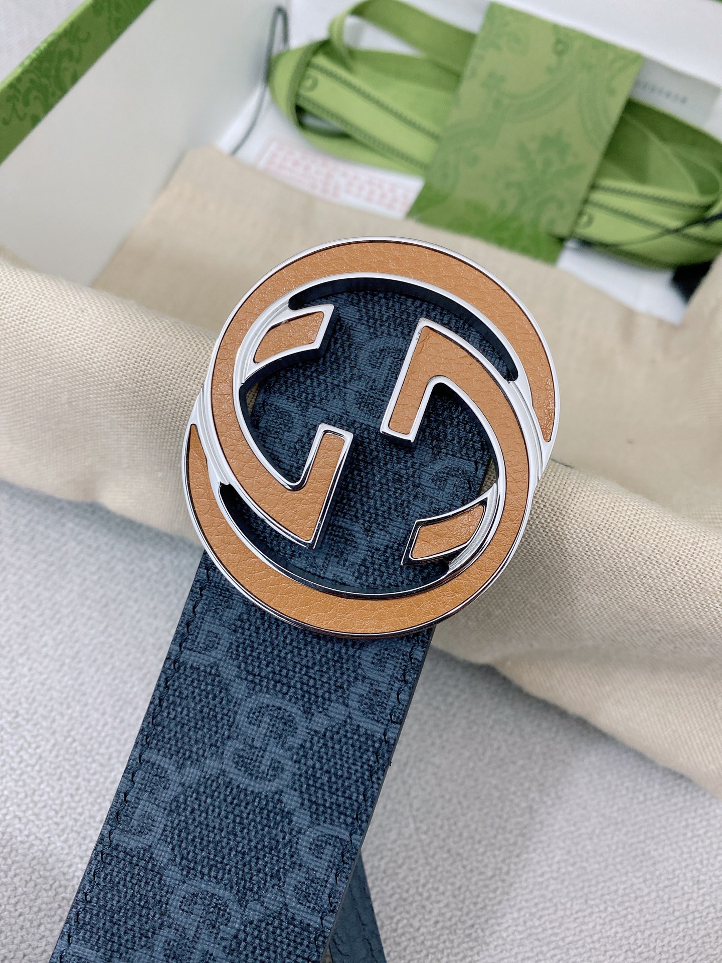 Gucci belt