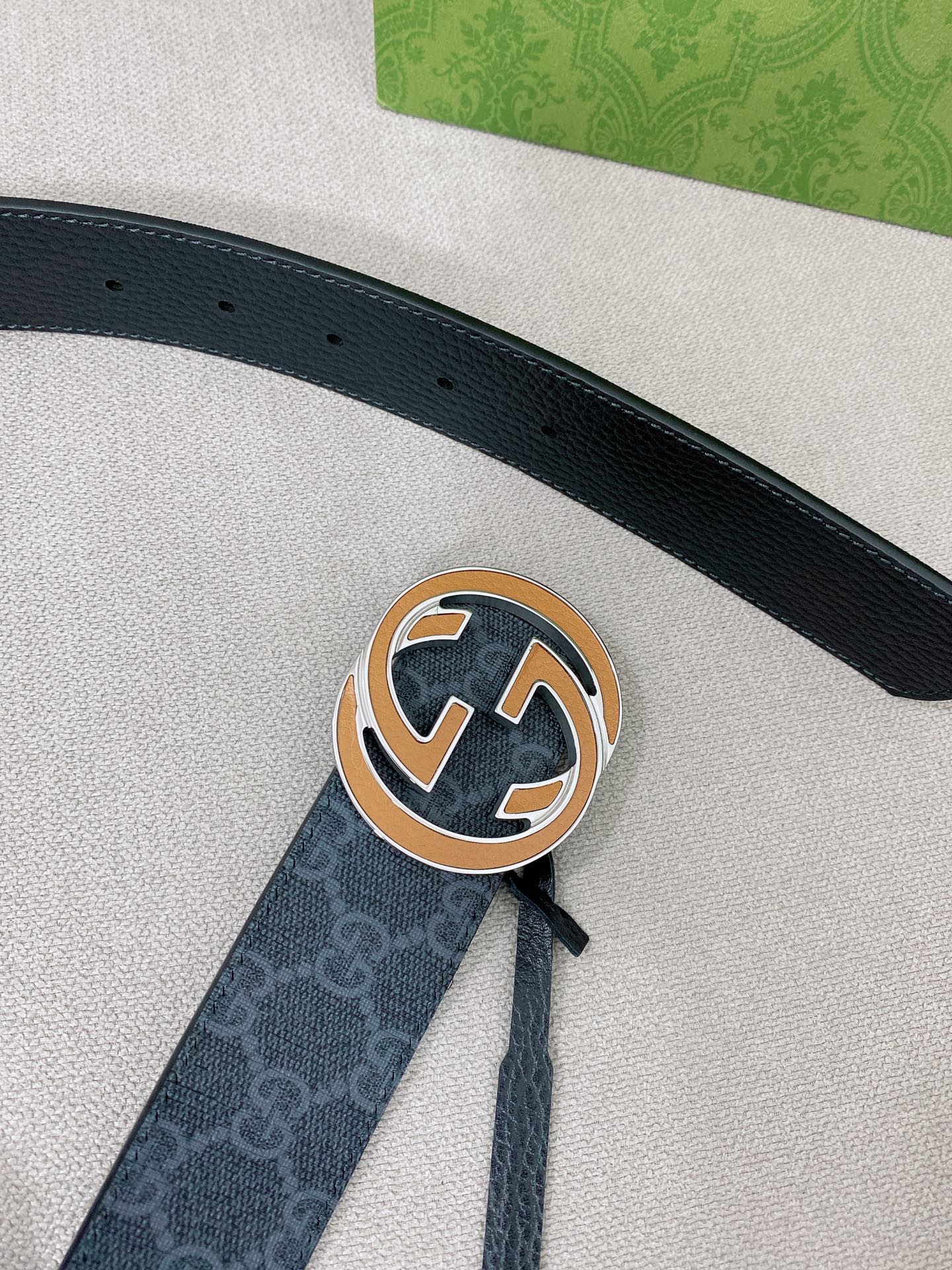 Gucci belt