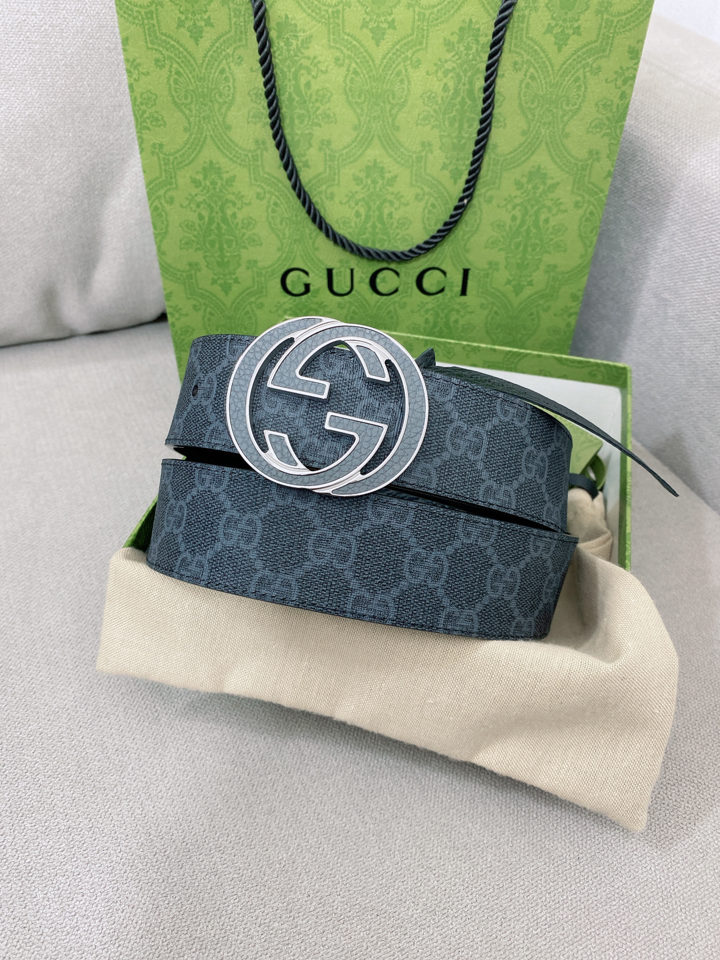 Gucci belt