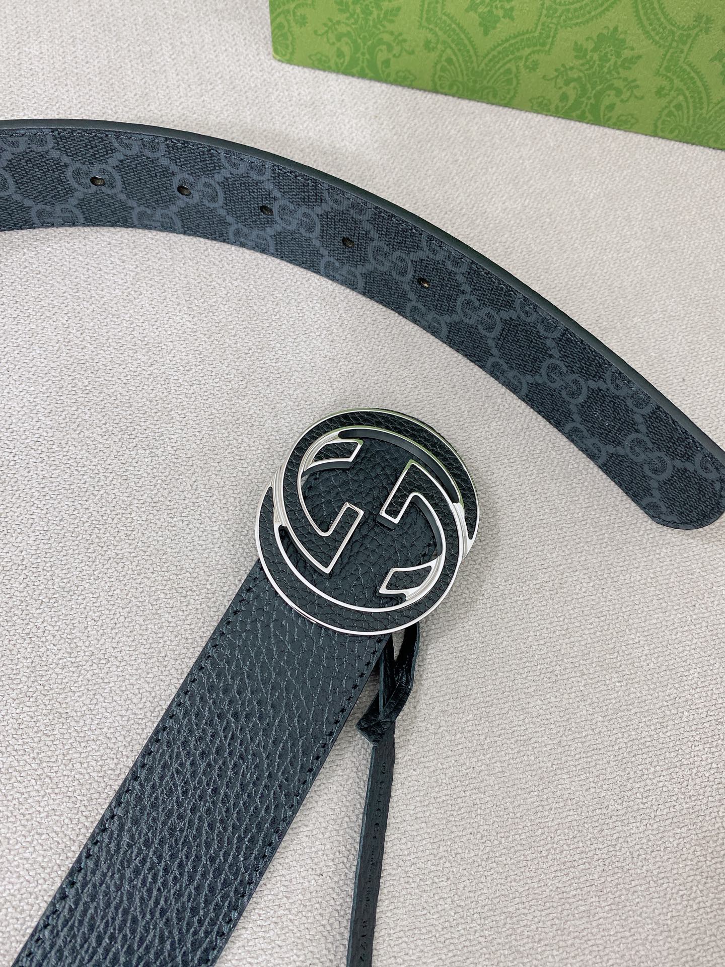 Gucci belt