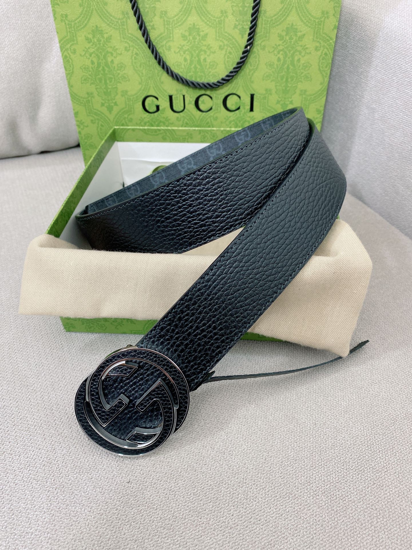 Gucci belt
