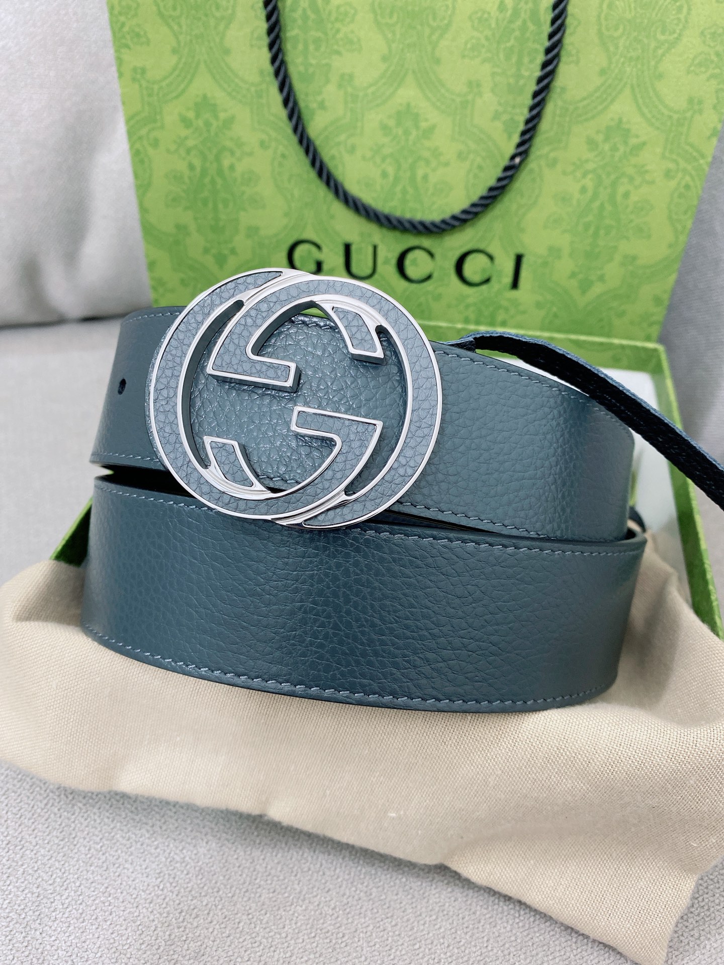 Gucci belt