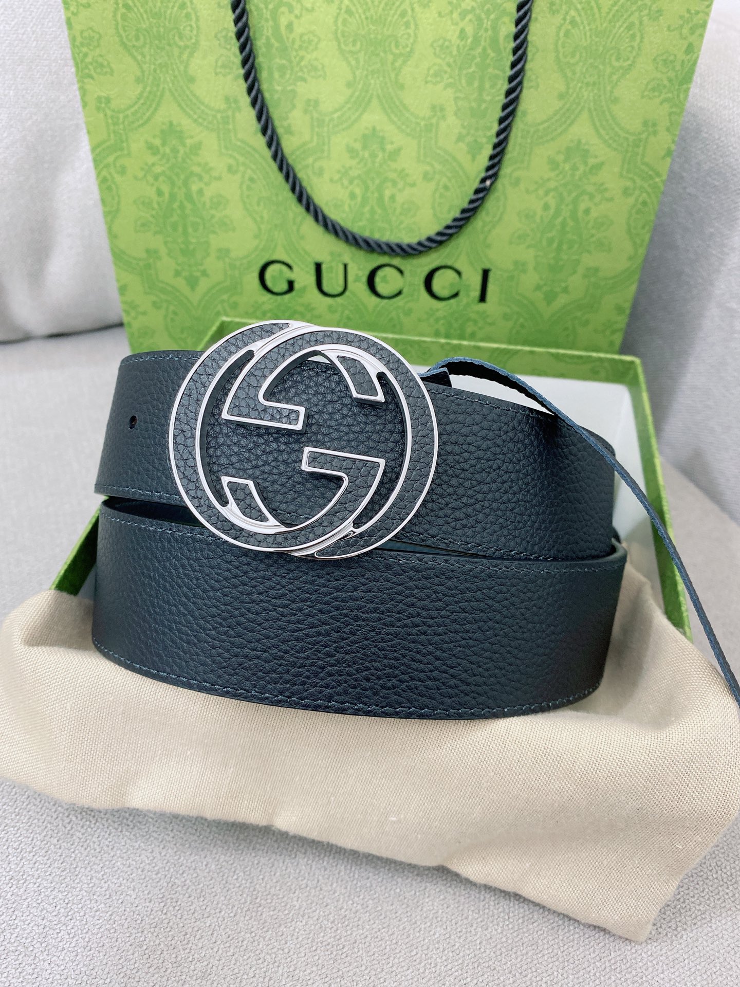 Gucci belt