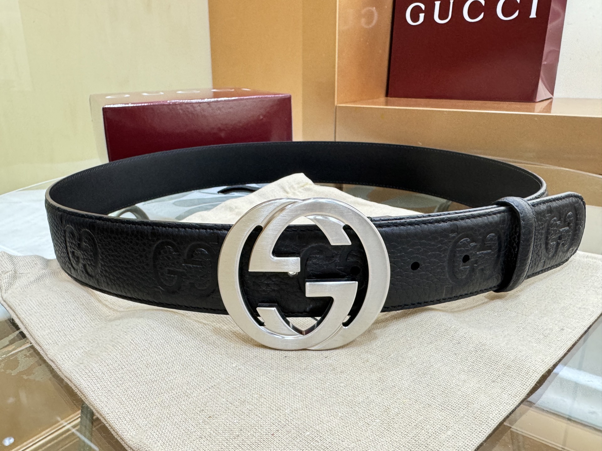 Gucci belt