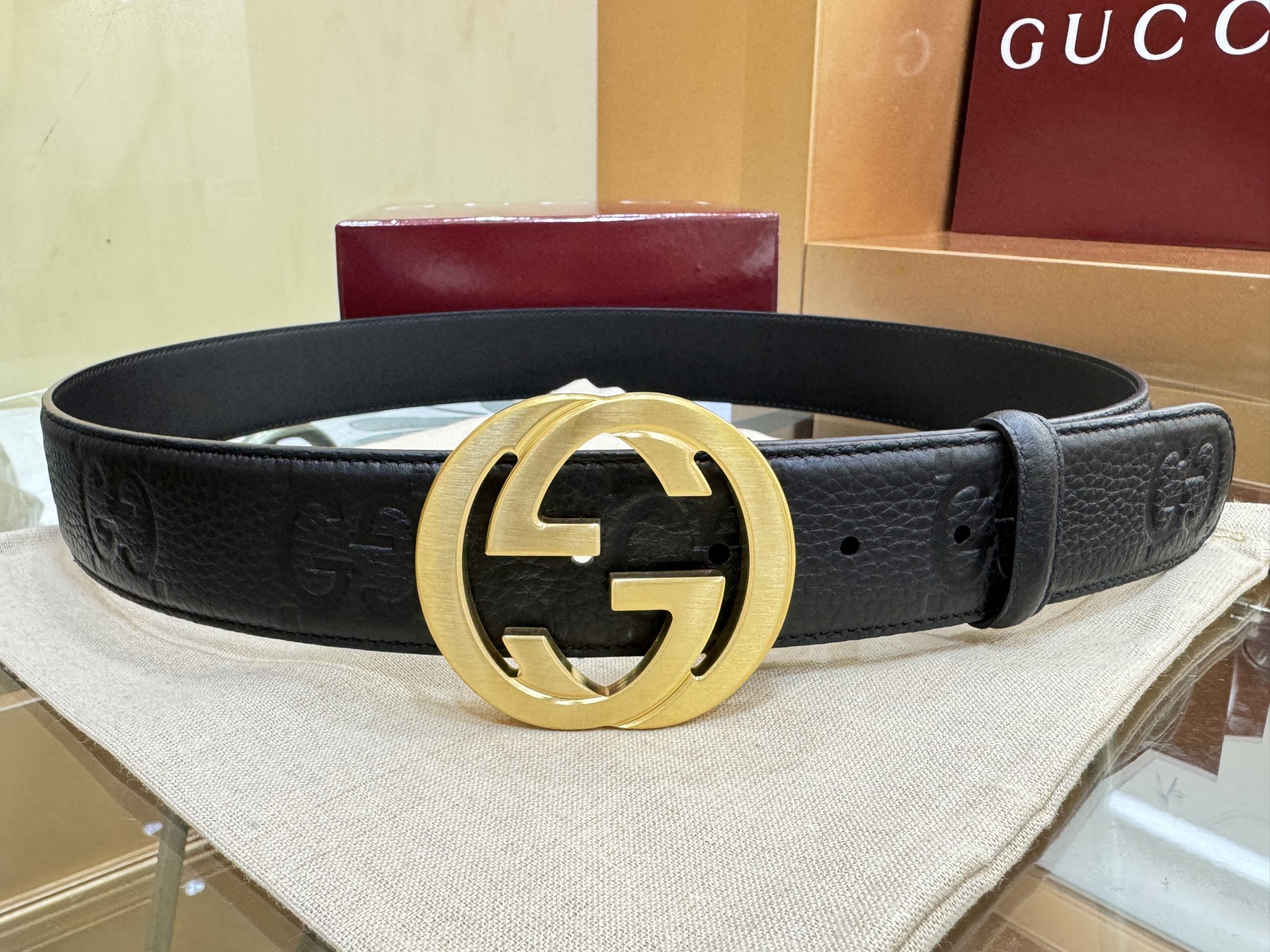 Gucci belt