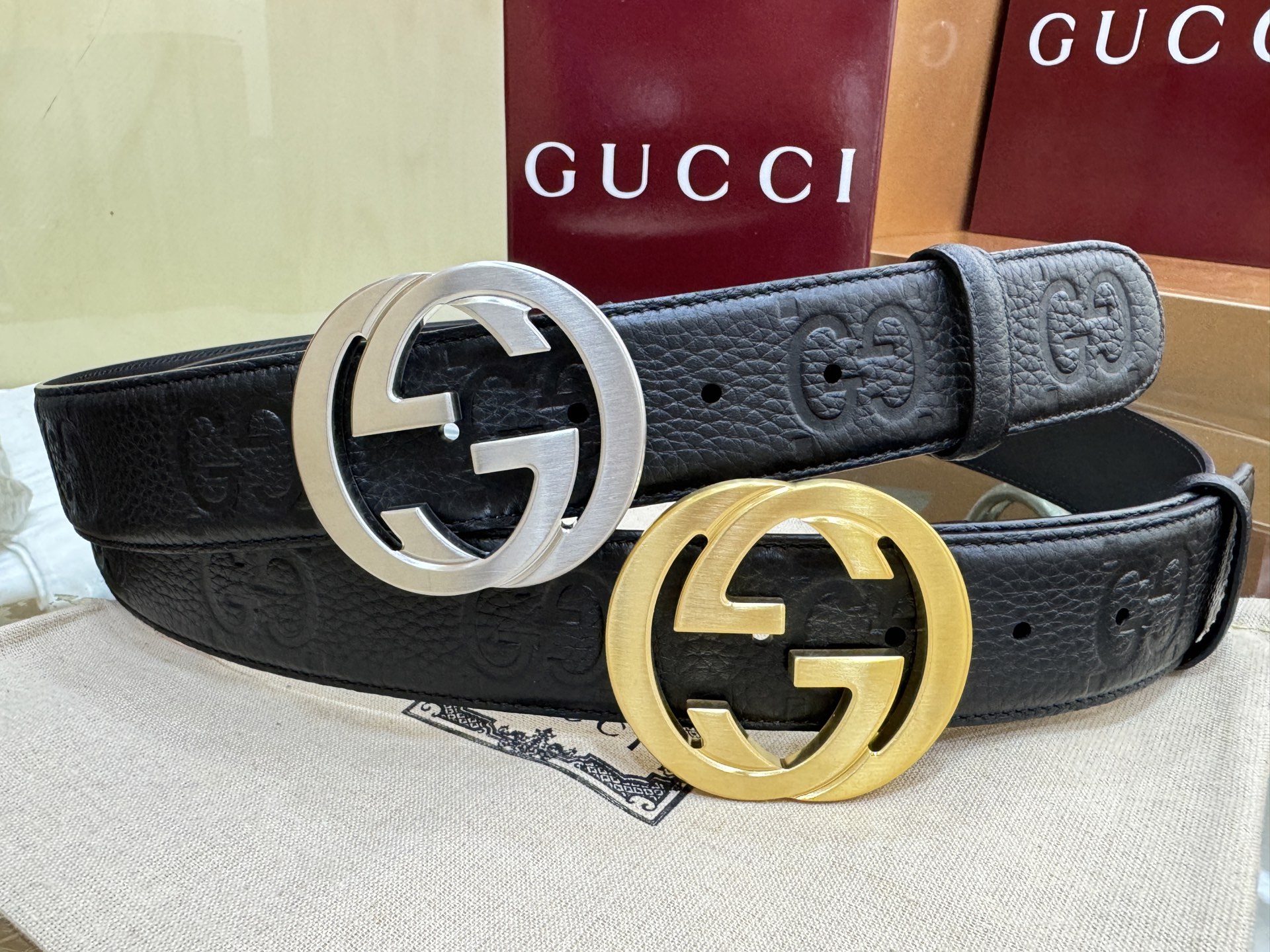 Gucci belt