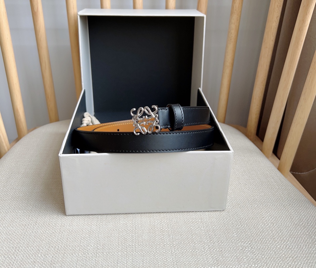 Loewe belt