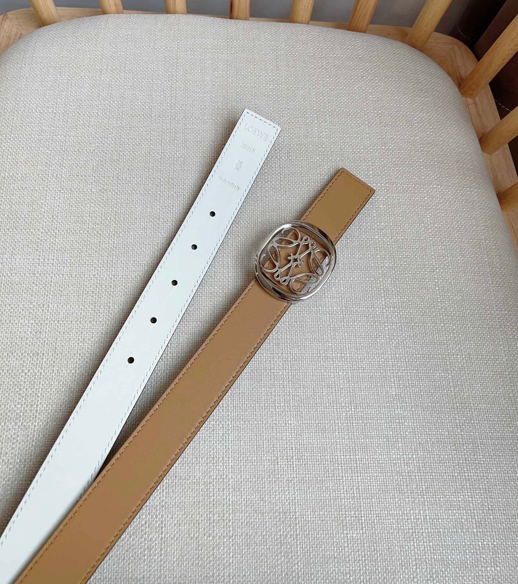 Loewe belt