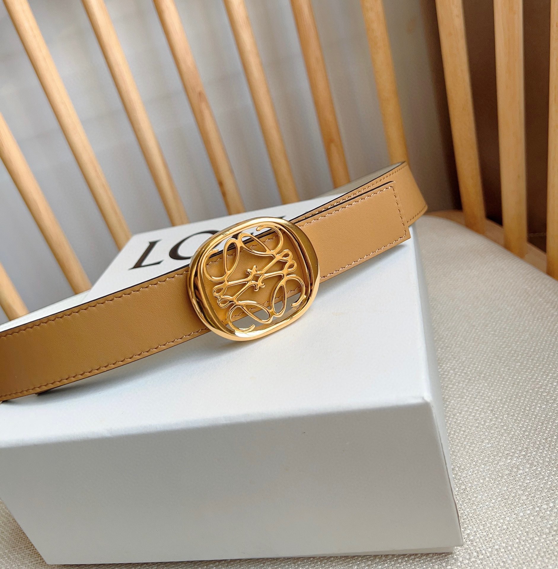 Loewe belt