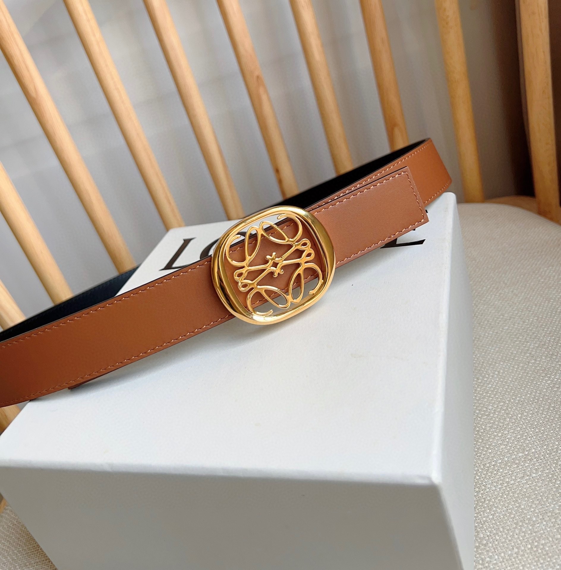 Loewe belt