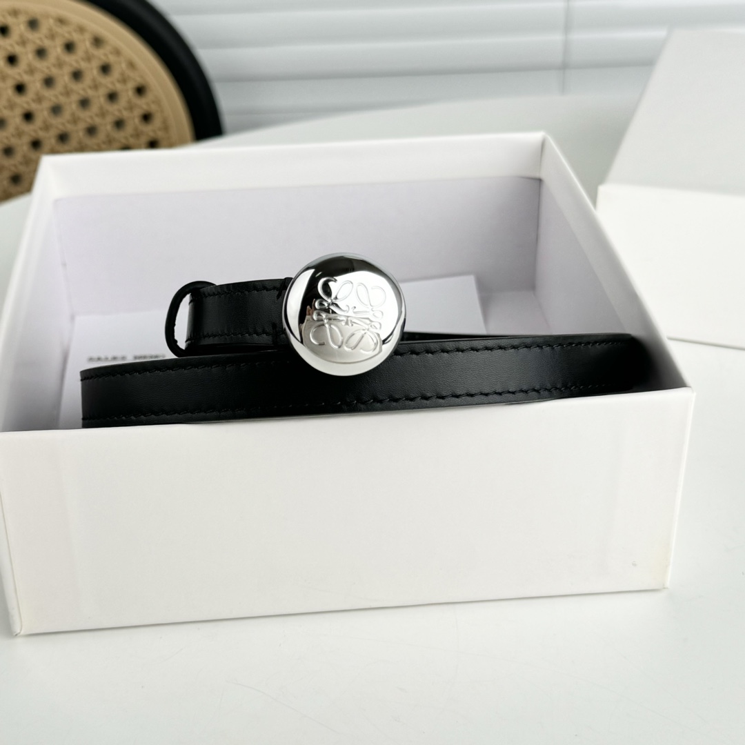 Loewe belt