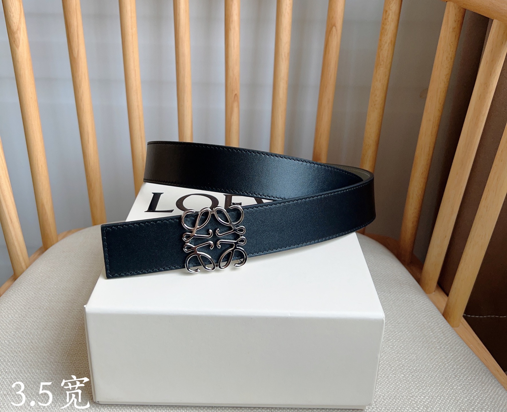 Loewe belt