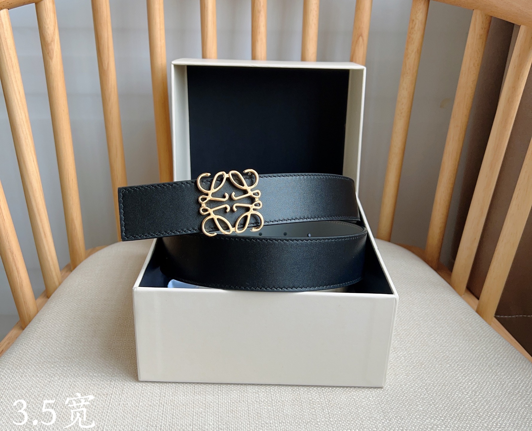 Loewe belt