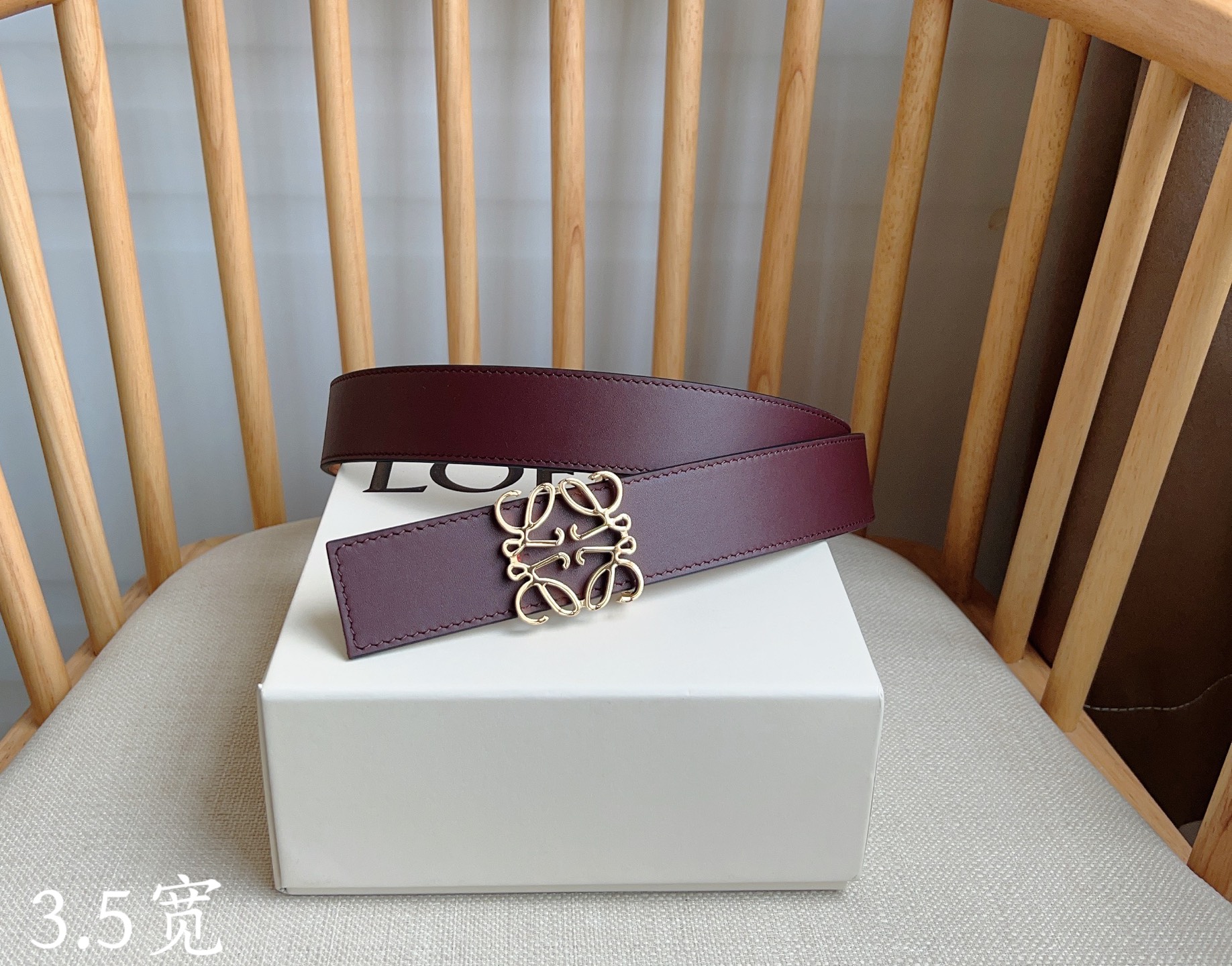Loewe belt